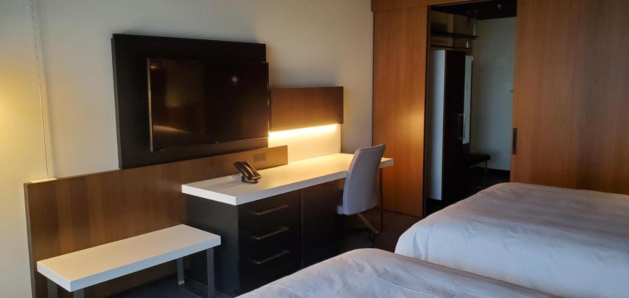 Grand Times Hotel Laval - Centropolis 외부 사진