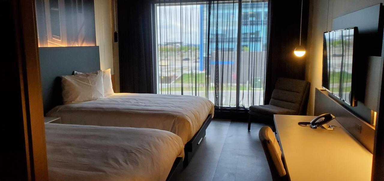 Grand Times Hotel Laval - Centropolis 외부 사진